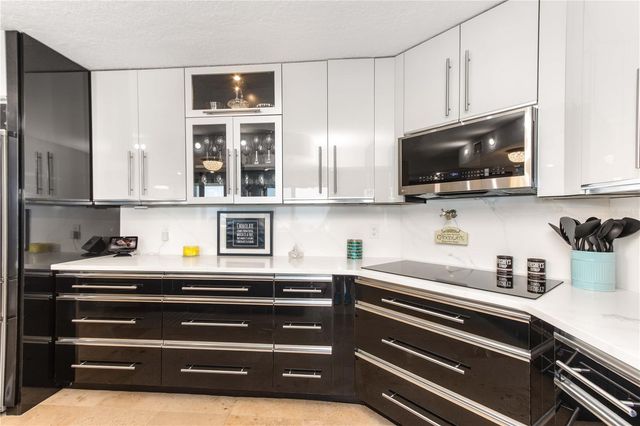 736 ISLAND WAY 804, Clearwater, FL 33767