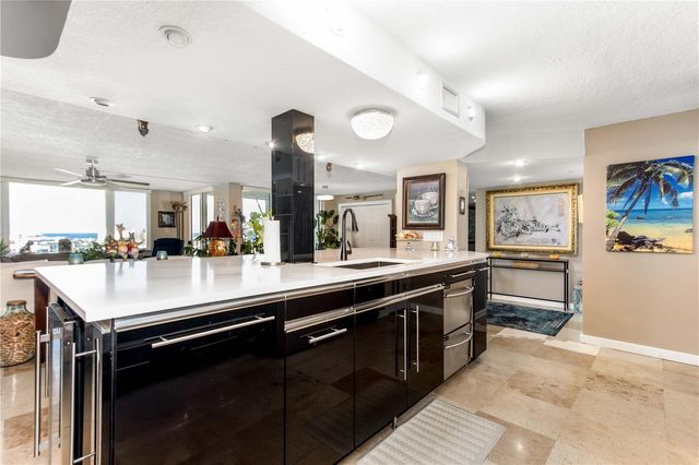 736 ISLAND WAY 804, Clearwater, FL 33767