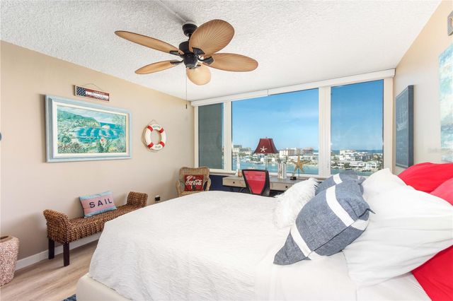 736 ISLAND WAY 804, Clearwater, FL 33767