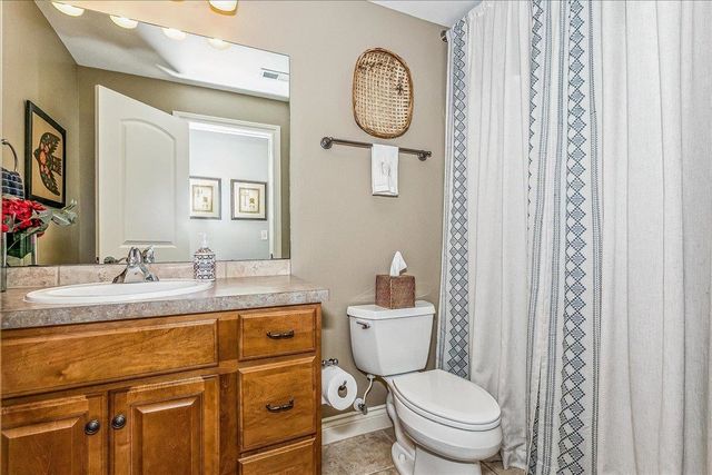 13209 E Bridlewood Ct, Wichita, KS 67230