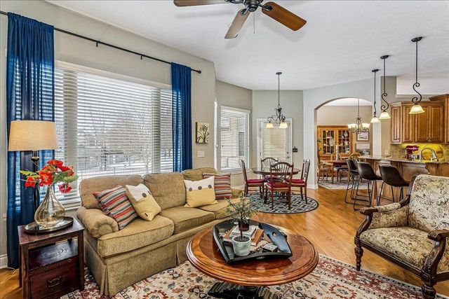 13209 E Bridlewood Ct, Wichita, KS 67230