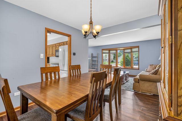 717 Naoma Drive, Crete, IL 60417