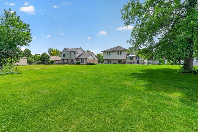 717 Naoma Drive, Crete, IL 60417