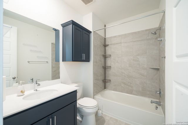 4919 Village Park, Schertz, TX 78124