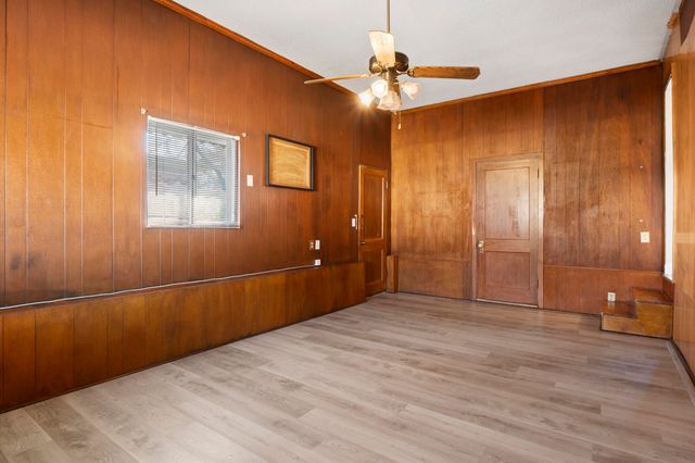 6914 Robinson Drive, Chattanooga, TN 37421