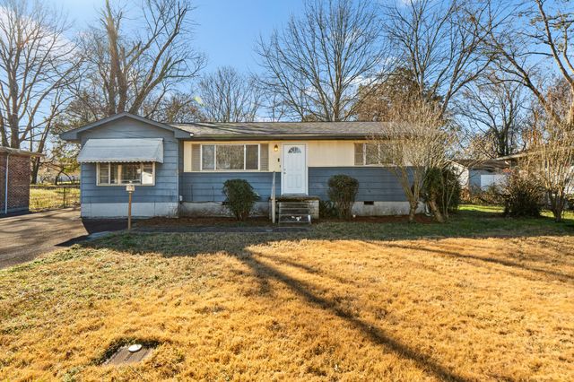 6914 Robinson Drive, Chattanooga, TN 37421