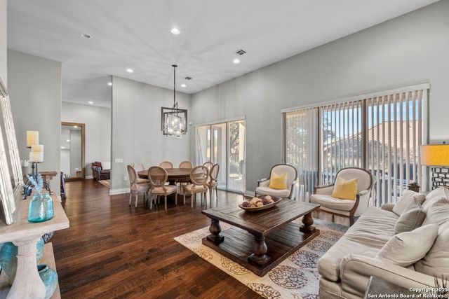 22210 Iso Grifo, San Antonio, TX 78257