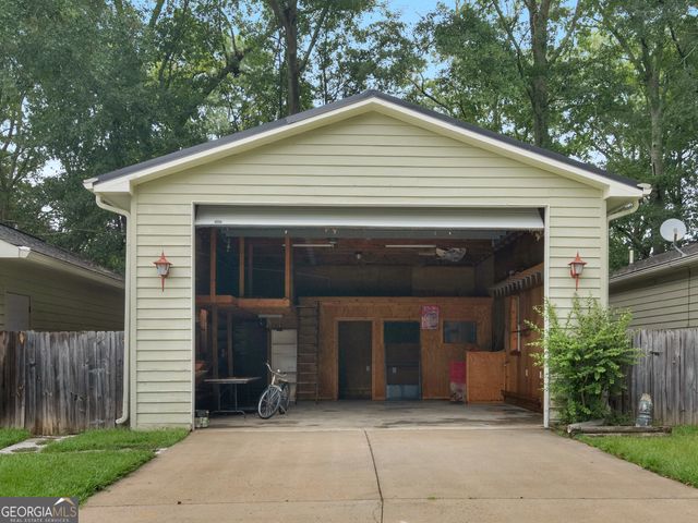 105 Zebulon Street, Milner, GA 30257