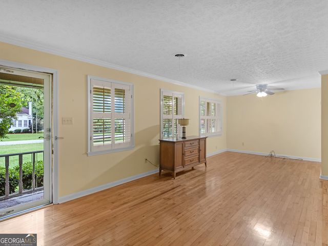 105 Zebulon Street, Milner, GA 30257