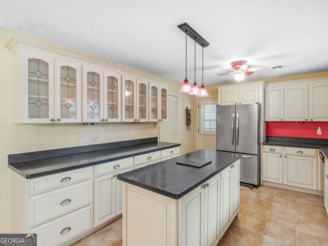 105 Zebulon Street, Milner, GA 30257