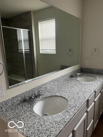14182 Bay Willow Drive, Fishers, IN 46037