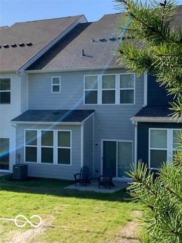 14182 Bay Willow Drive, Fishers, IN 46037