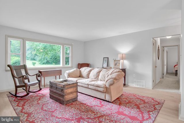 1003 ROCKLEDGE DRIVE, Carlisle, PA 17015