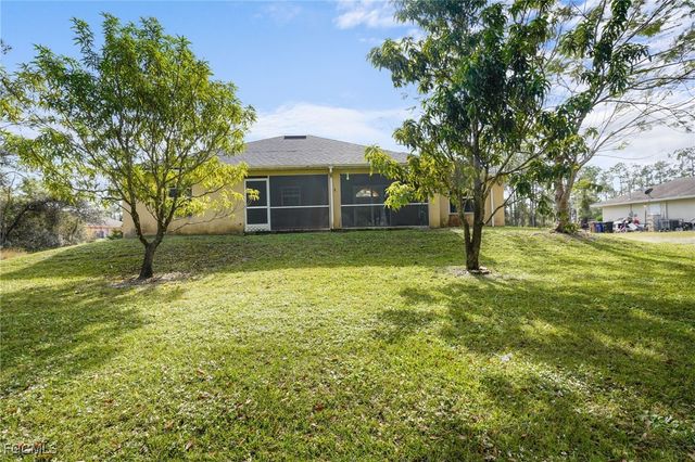 1019 Carroll ST E, Lehigh Acres, FL 33974