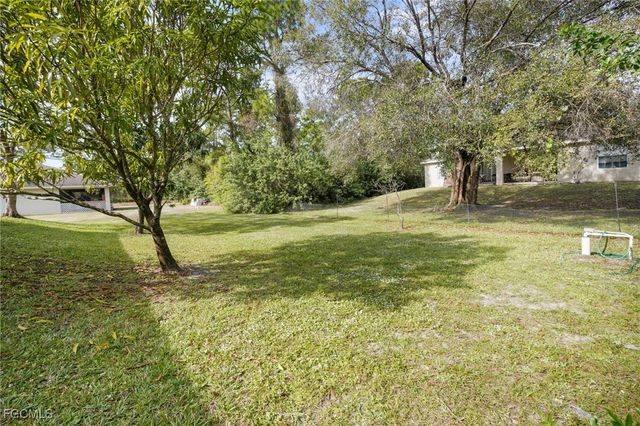 1019 Carroll ST E, Lehigh Acres, FL 33974