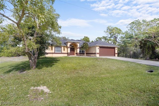 1019 Carroll ST E, Lehigh Acres, FL 33974