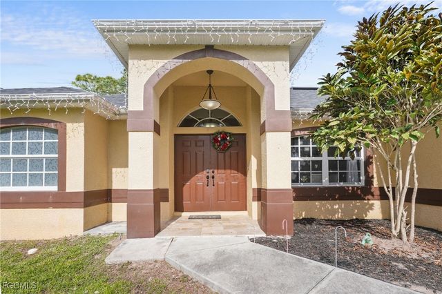 1019 Carroll ST E, Lehigh Acres, FL 33974