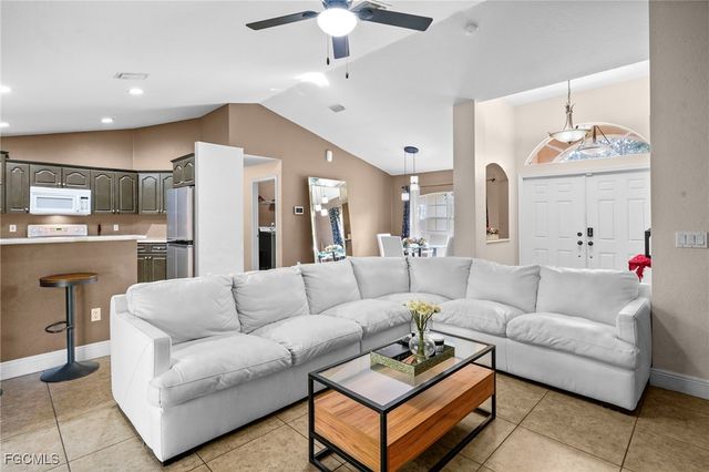 1019 Carroll ST E, Lehigh Acres, FL 33974