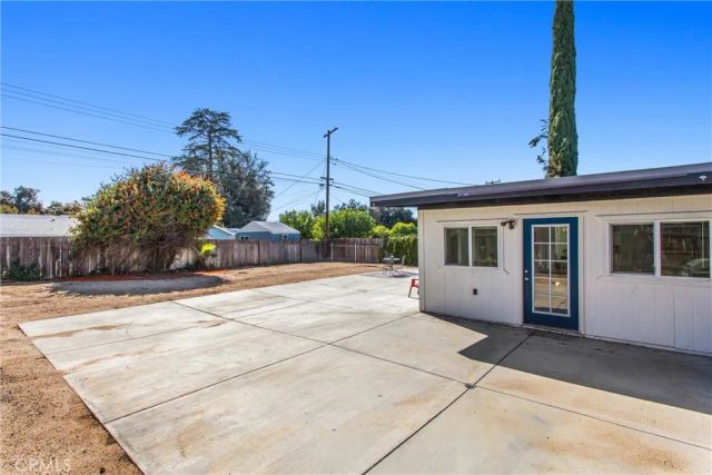 1326 Campus, Redlands, CA 92374