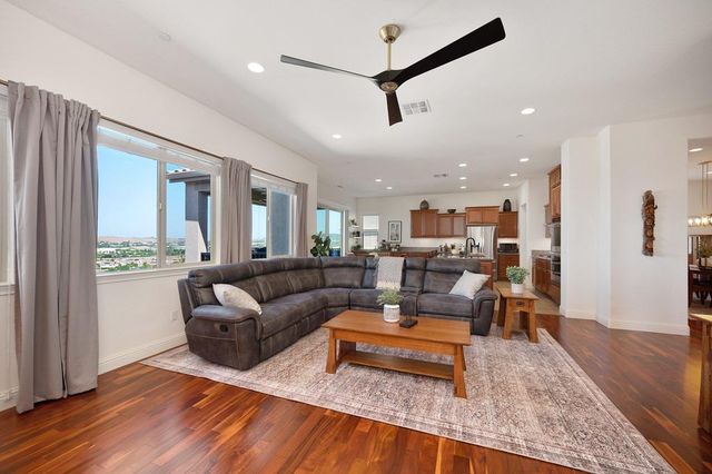 7260 Breaker Point Way, El Dorado Hills, CA 95762