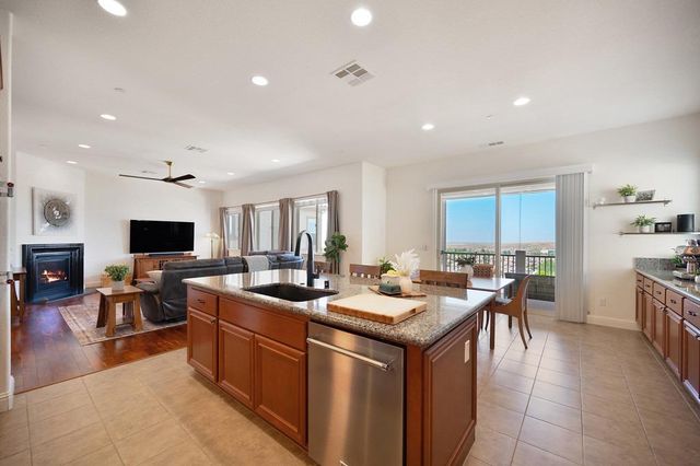 7260 Breaker Point Way, El Dorado Hills, CA 95762