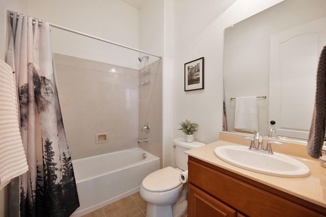 7260 Breaker Point Way, El Dorado Hills, CA 95762