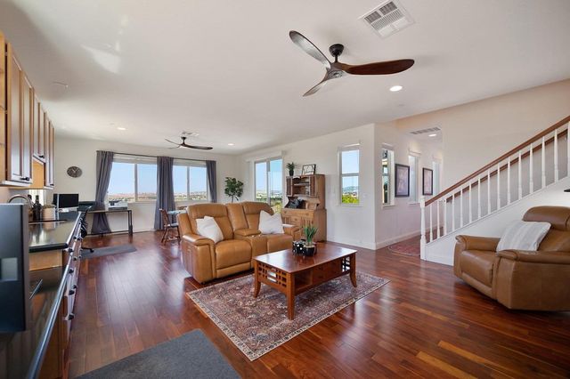 7260 Breaker Point Way, El Dorado Hills, CA 95762