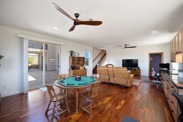 7260 Breaker Point Way, El Dorado Hills, CA 95762