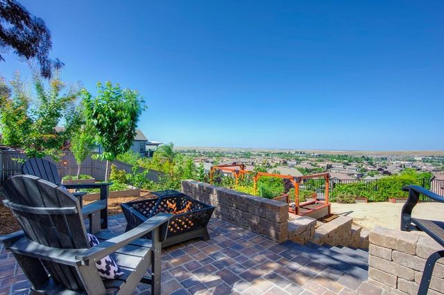 7260 Breaker Point Way, El Dorado Hills, CA 95762