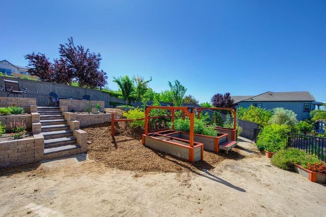 7260 Breaker Point Way, El Dorado Hills, CA 95762