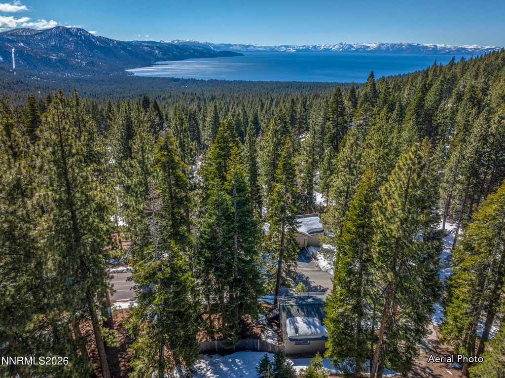 Image 29 of property listing at 696 Bidwell Court, Incline Village, NV 89451