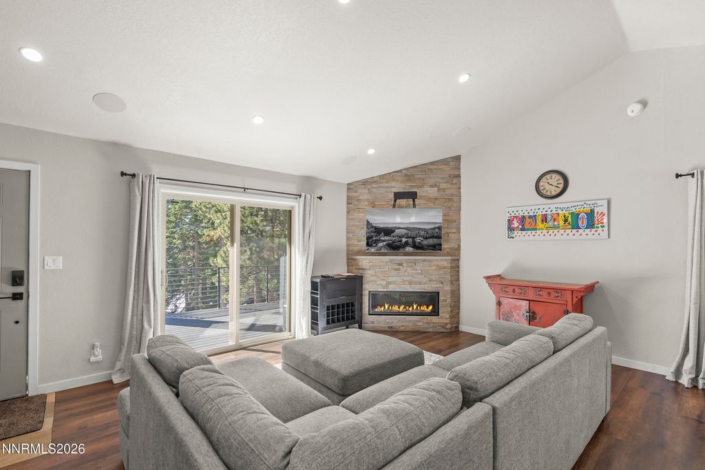 Image 4 of property listing at 696 Bidwell Court, Incline Village, NV 89451