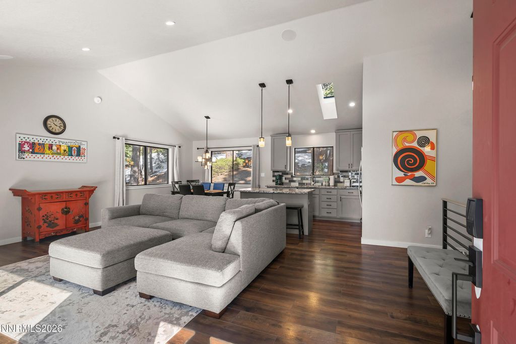 Image 6 of property listing at 696 Bidwell Court, Incline Village, NV 89451