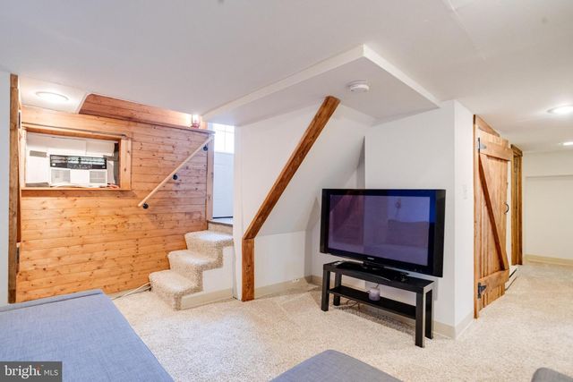 3017 ACTON RD, Baltimore, MD 21234