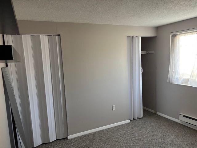 96 Main St 4, Foxboro, MA 02035