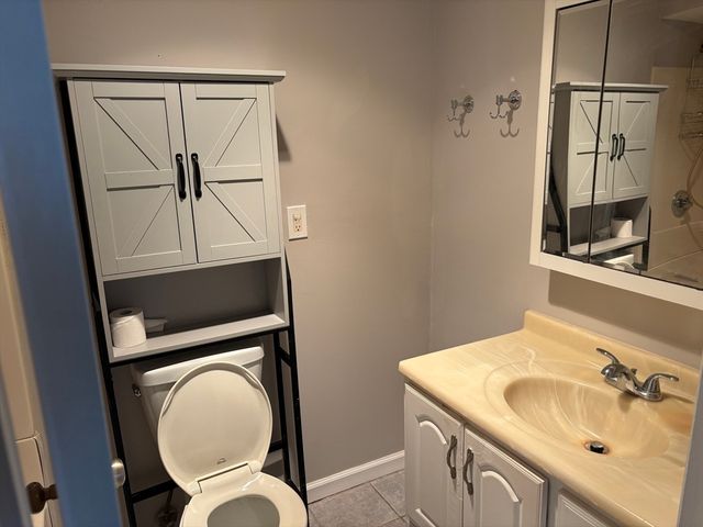 96 Main St 4, Foxboro, MA 02035