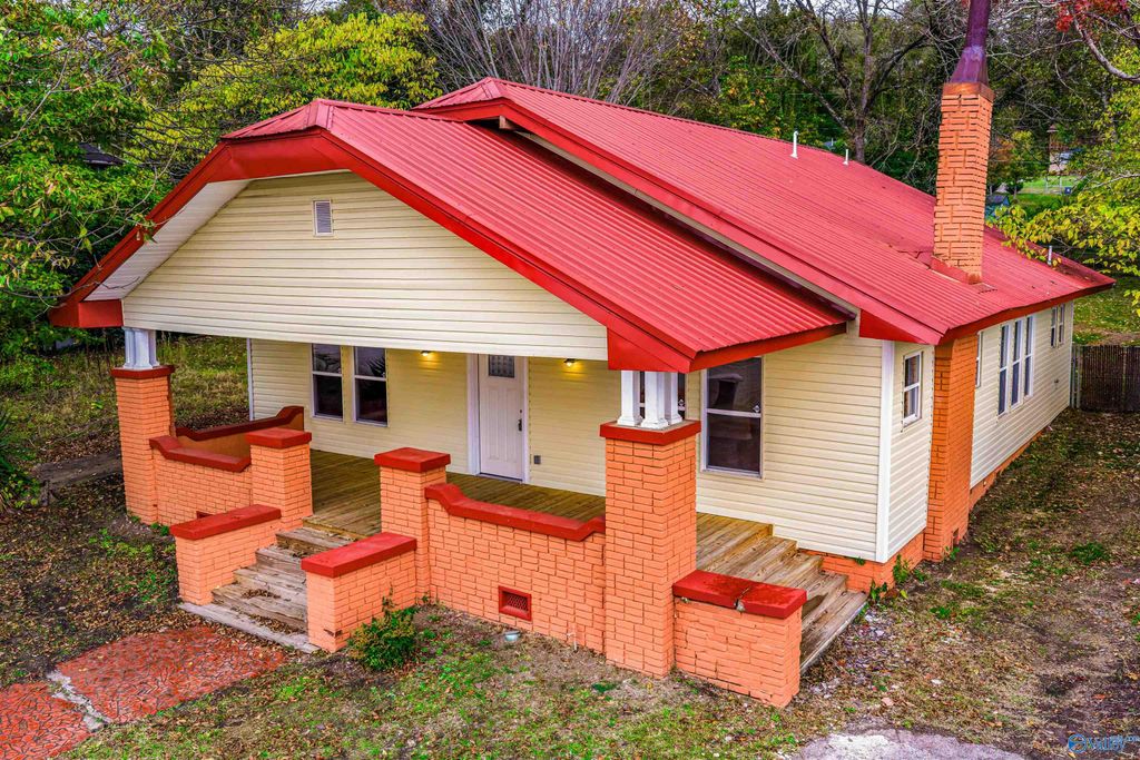 308 Fourth Street NW, Attalla, AL 35954
