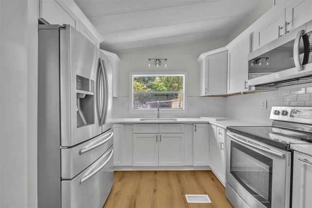 116 CYPRESS ROAD, Wildwood, FL 34785