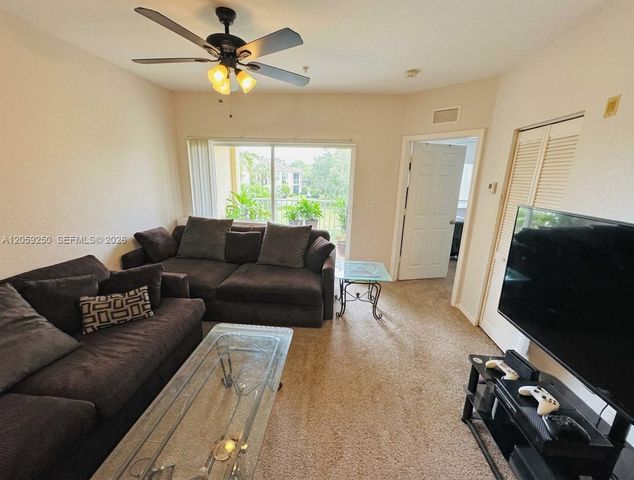 1169 Golden Lakes Blvd 1123, West Palm Beach, FL 33411