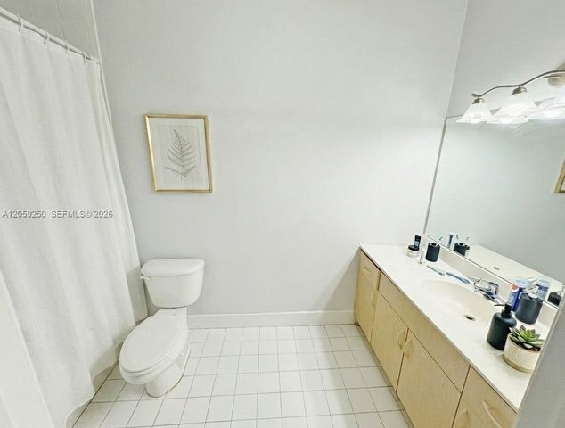 1169 Golden Lakes Blvd 1123, West Palm Beach, FL 33411