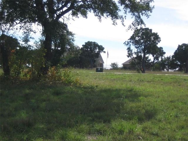 6216 N Aberdeen Drive, Cleburne, TX 76033
