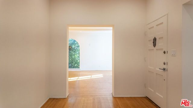 205 S Reeves Drive, Beverly Hills, CA 90212