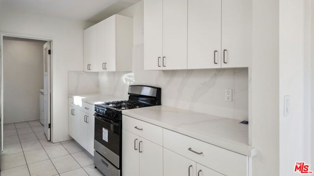 205 S Reeves Drive, Beverly Hills, CA 90212