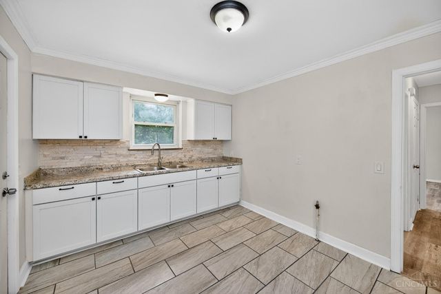 3452 Robb Avenue, Cheviot, OH 45211