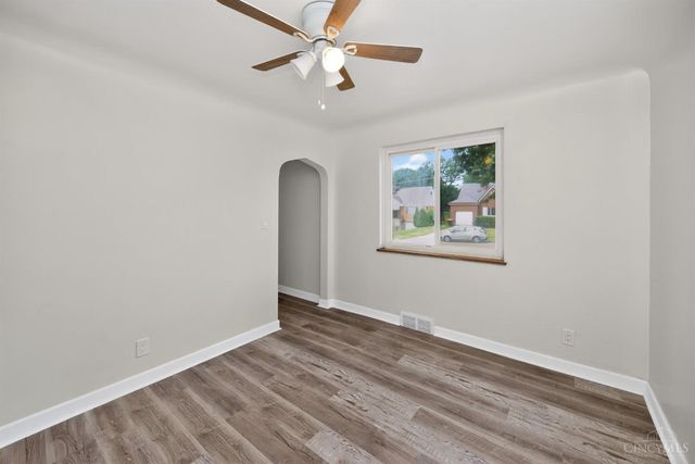 3452 Robb Avenue, Cheviot, OH 45211