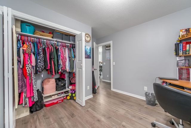 6430 N Longmont St, Park City, KS 67219