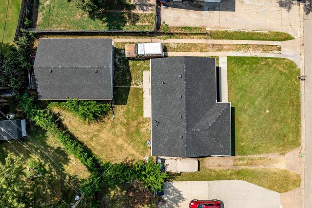 6430 N Longmont St, Park City, KS 67219