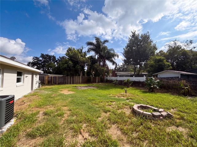 2710 WOODLAWN DRIVE, Winter Haven, FL 33881