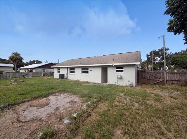 2710 WOODLAWN DRIVE, Winter Haven, FL 33881