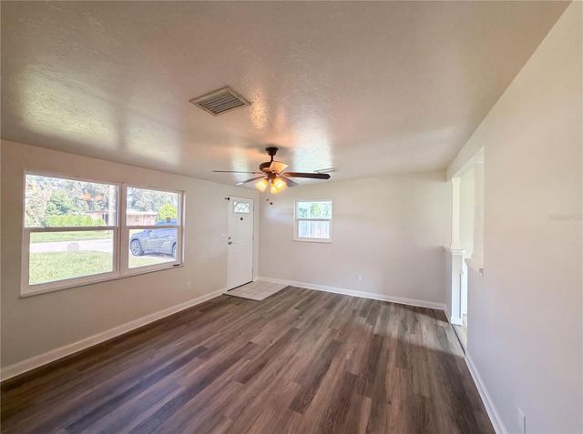 2710 WOODLAWN DRIVE, Winter Haven, FL 33881